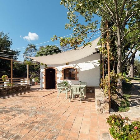 Masia Can Manent Del Bosc S XVIII Santa Eulalia de Ronsaná Eksteriør billede