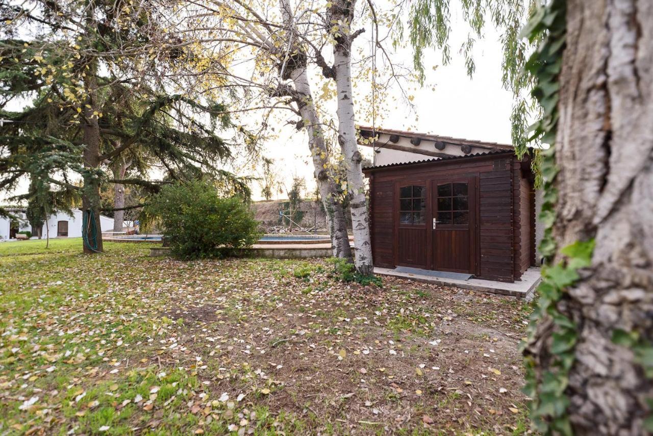 Masia Can Manent Del Bosc S XVIII Santa Eulalia de Ronsaná Eksteriør billede