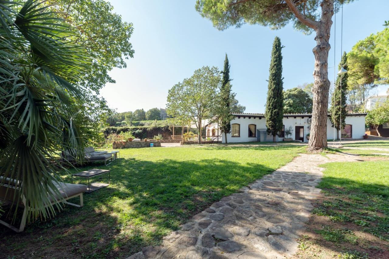 Masia Can Manent Del Bosc S XVIII Santa Eulalia de Ronsaná Eksteriør billede