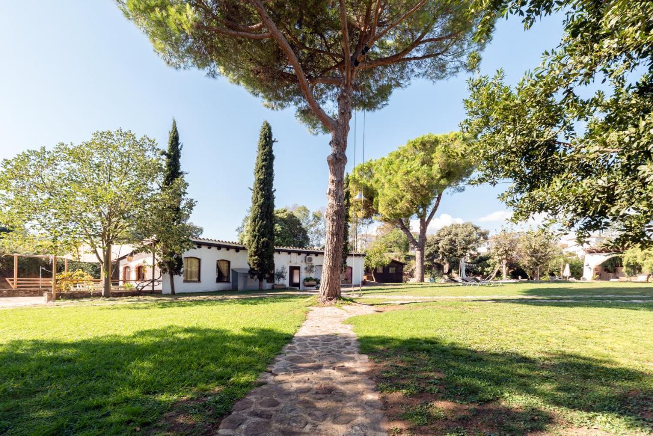 Masia Can Manent Del Bosc S XVIII Santa Eulalia de Ronsaná Eksteriør billede